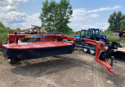 New Holland H7230