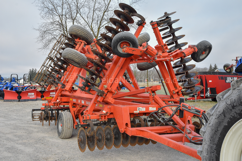 resized_1733159757-KUHN 8000_05
