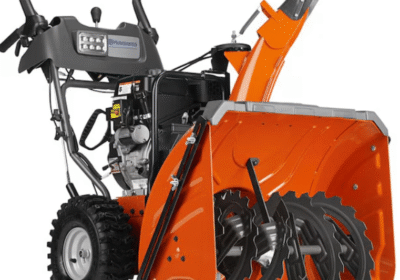 Husqvarna ST327 Snow Blowers