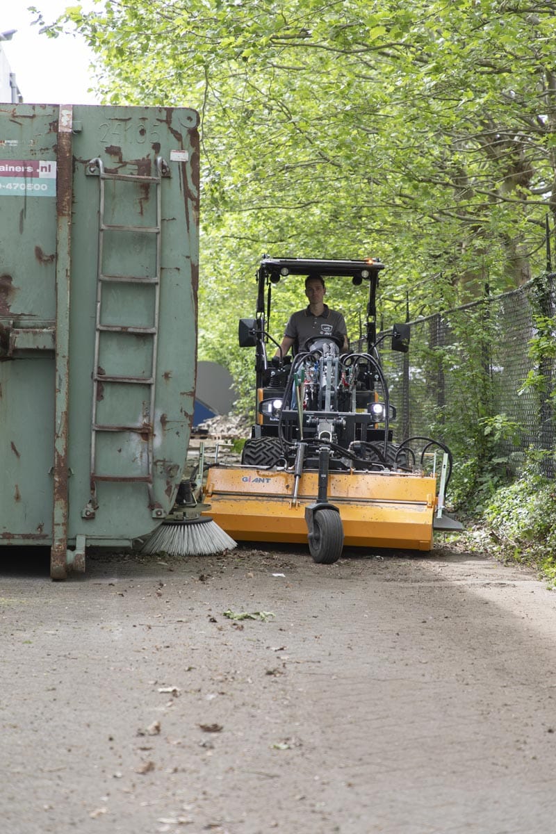 g2700ex-traveegmachine[2]