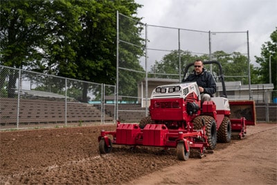 DRDG_Ballpark_Groomer_Renovator_Mizer_Field_03221
