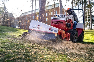 KC220_Stump_Grinder_COW_00427