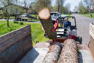 KM300_Log_Grapple_Herm_9213