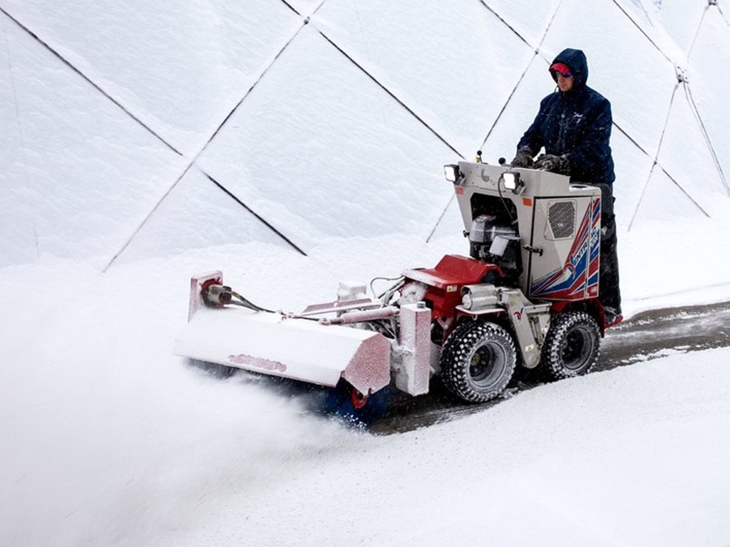 Ready for Anything: Essential Summer and Winter Landscaping Equipment for Caledonia Homeowners