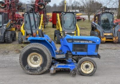 2001 New Holland TC30 Compact Tractor