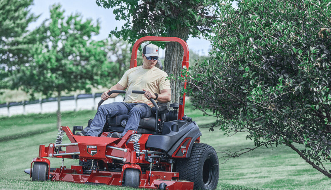 Mowing Season in Caledonia When to Switch to a Zero Turn Mower for Maximum Efficiency